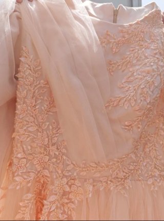 Vestido de fiesta largo rosa empolvado