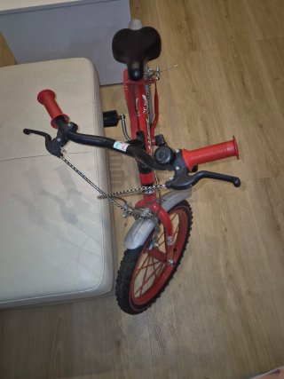 Bicicleta infantil roja MAX
