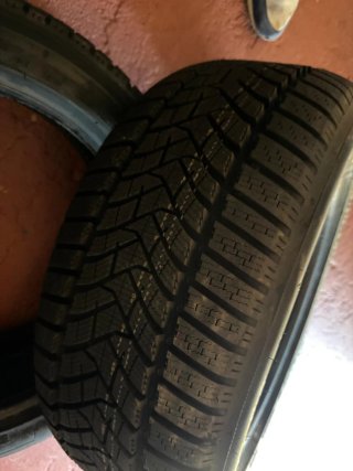 Neumáticos Tristar Snowpower UHP 245/40R18 97V