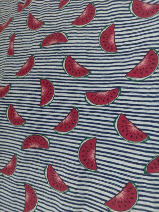 Vestido infantil estampado sandías
