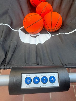 Juego Baloncesto Plegable con Pelotas