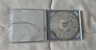 CD Madison Beer “Locket”