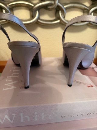 Sandalias fiesta raso plateadas
