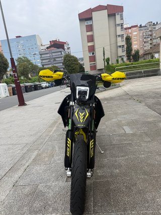SWM SM 125 R Supermotard
