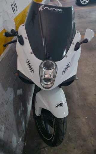 Hyosung Comet GTR 125 Sportbike Blanca/Negra