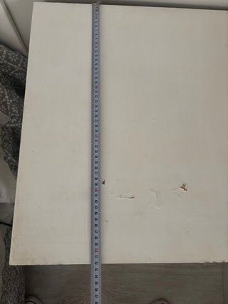 Mesita de noche de madera pintada