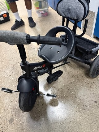 Triciclo para bebé