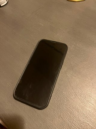 iPhone 13 Negro/Azul Marino 88% Salud de batería