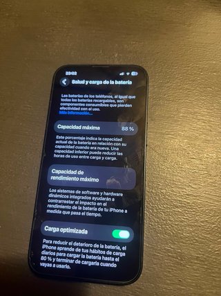 iPhone 13 Negro/Azul Marino 88% Salud de batería