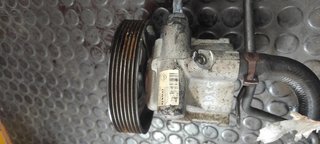 Bomba dirección 8200100082 Renault Laguna II Gran