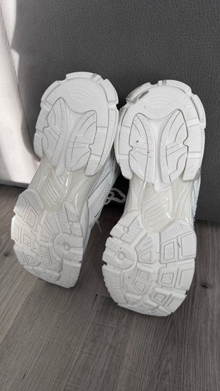 Balenciaga Runner