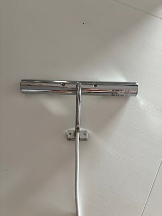 Aplique de luz para espejo cromado