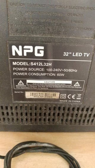 Televisor LED 32 Smart TV NPG -ESTROPEADO