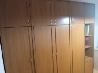 Mueble de madera con cama regalo