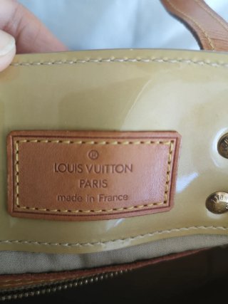 Bolso Louis Vuitton Beige Charol