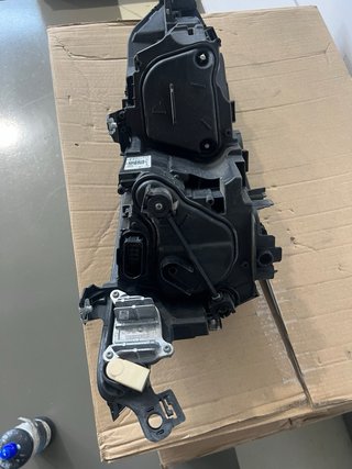 Faro Izquierdo Full LED VW Golf 8