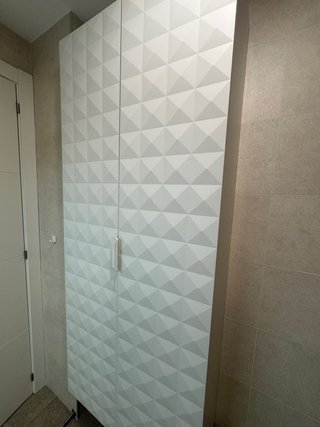 Armario de baño moderno