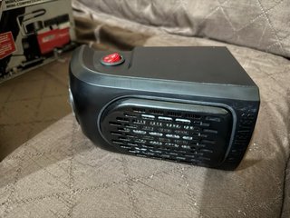 Calefactor Portátil Handy Heater 370W