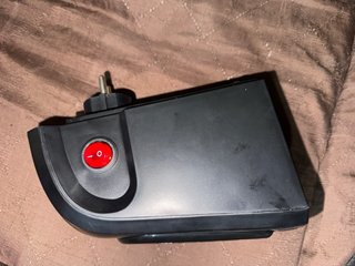Calefactor Portátil Handy Heater 370W