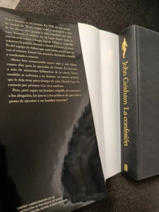 Libro La Confesión tapa dura, 2011