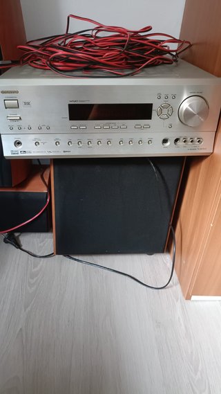Receptor Onkyo TX-SR703 Negro altavoces Wharfedale