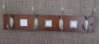 Perchero de pared madera 8 ganchos 40cm de largo