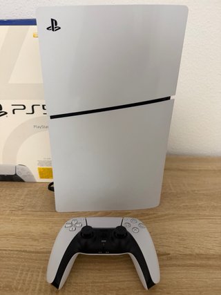 Consola PS5 Slim con Lector 825GB