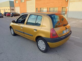 Renault Clio 1.2 58cv
