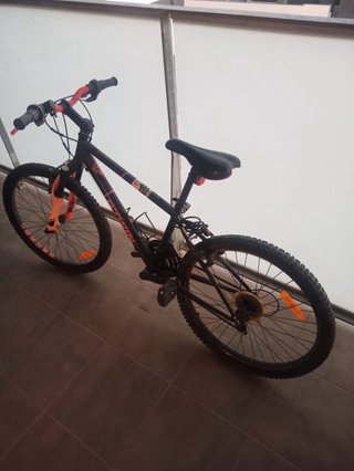Bicicleta BTWIN 24 Negra