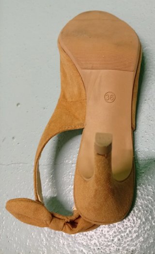 Zapatos Kiabi Talla 36 Beige/Marrón