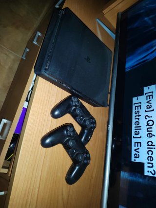 Consola Sony PS4 Negra