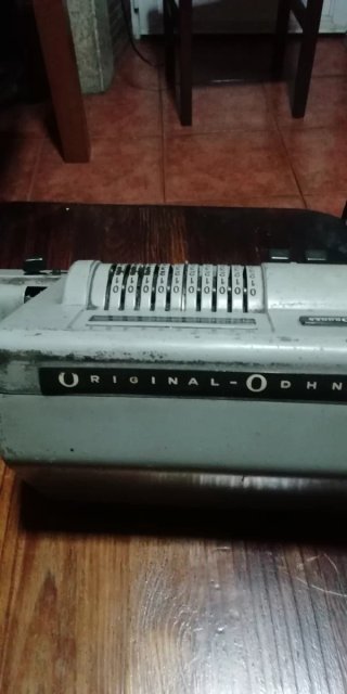 Calculadora Mecánica Antigua