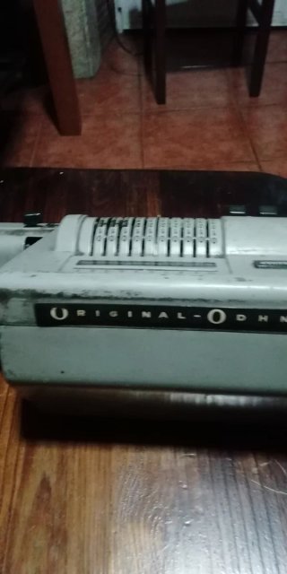Calculadora Mecánica Antigua
