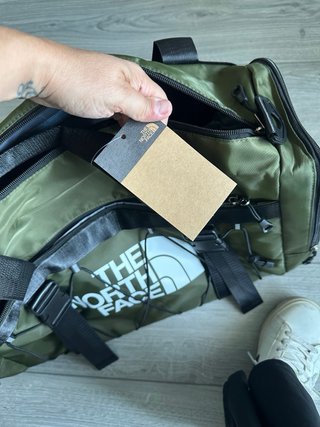 Mochila The North Face Verde Negra Nueva