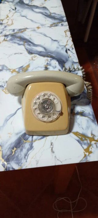 Teléfono fijo funciona