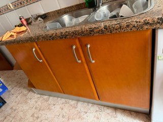 Cocina completa madera y mármol