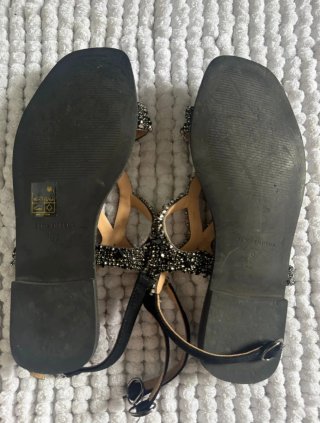 Sandalias Alma en Pena negras con pedrería