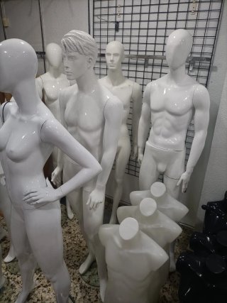 Lote maniquíes mujer  hombre e infantil