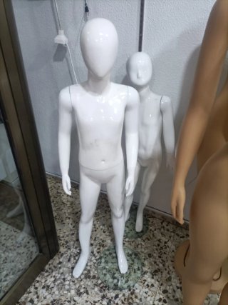 Lote maniquíes mujer  hombre e infantil