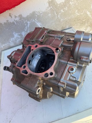 PARTE BAJA COMPLETA A PIEZAS SUZUKI LTZ 400
