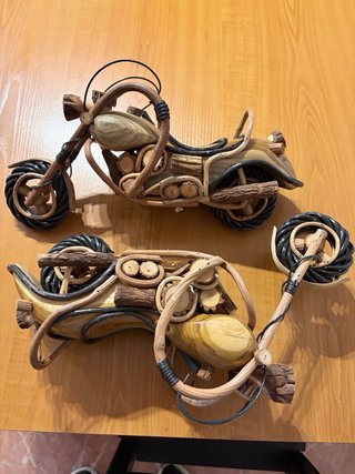 Moto de Madera Artesanal