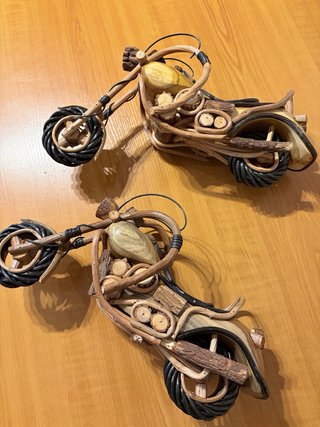 Moto de Madera Artesanal