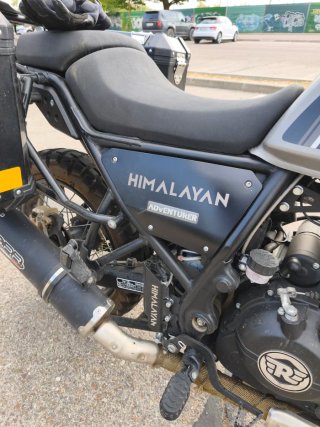 Royal Enfield Himalayan 411 Adventure