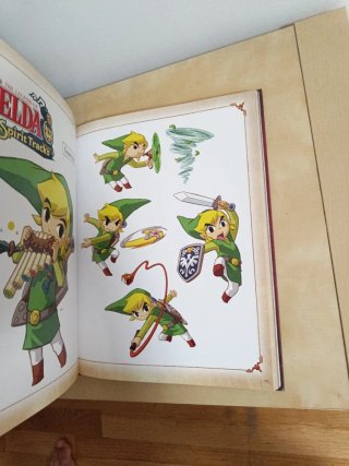 The Legend of Zelda: Art & Artifacts