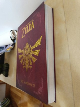 The Legend of Zelda: Art & Artifacts