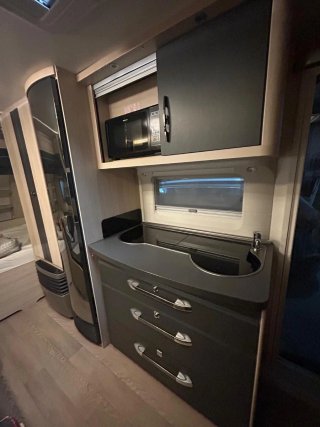 hobby 490 kmf de luxe edition