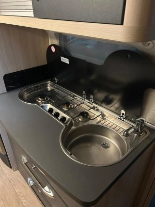hobby 490 kmf de luxe edition