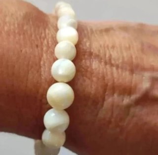 Conjunto collar y pulsera nácar