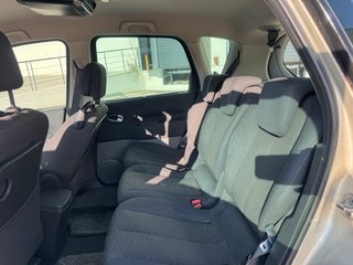 RENAULT Scénic 1.6 16V 110 CV Automático