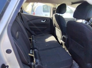1881963 562104ea2a amortiguador renault kadjar